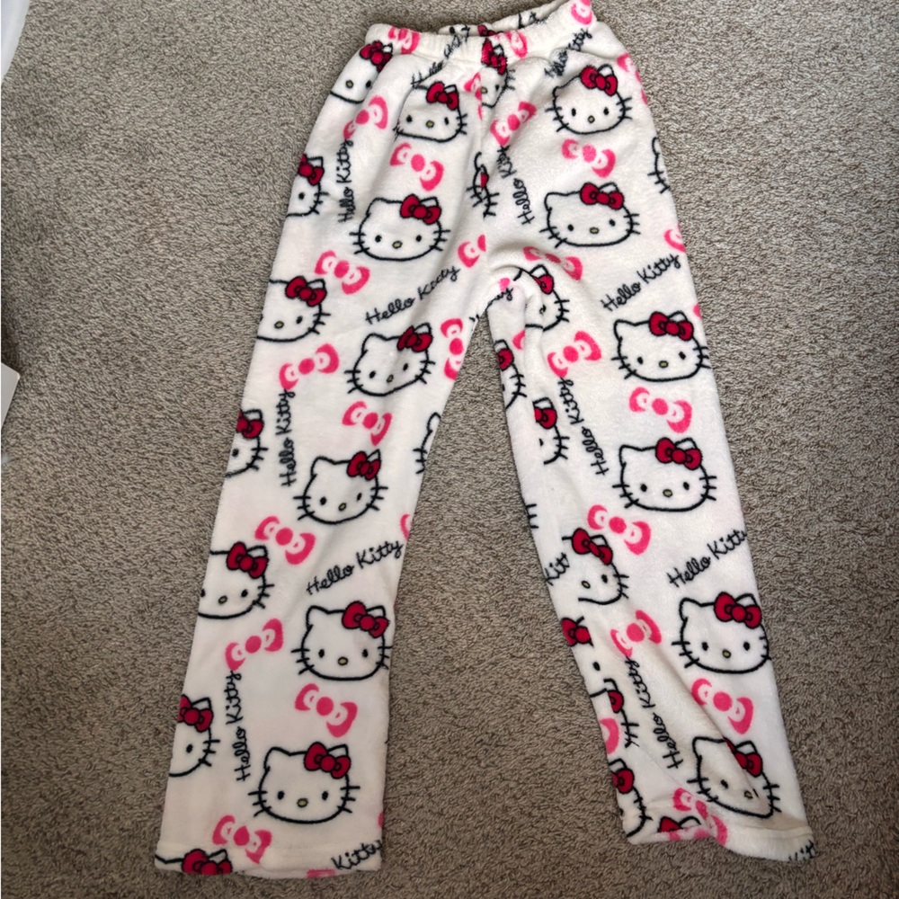 Hello kitty white pants size small